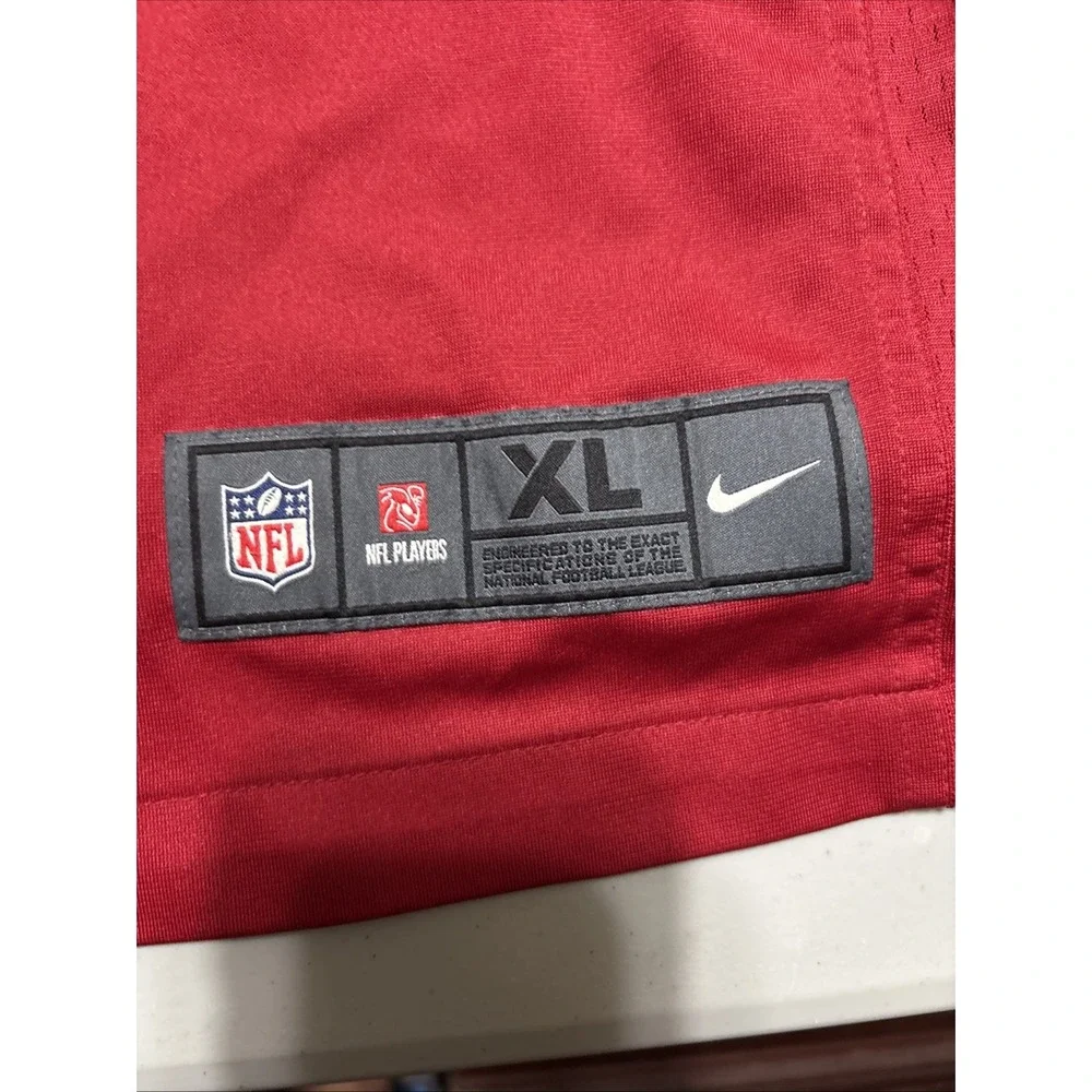 Nike Men's NFL Tampa Bay Buccaneers Tom Brady #12 Red Jersey Size XL